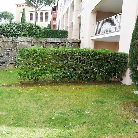 Azzurra Immo: Le Hameau Cap Esterel Saint-Raphael (Var)