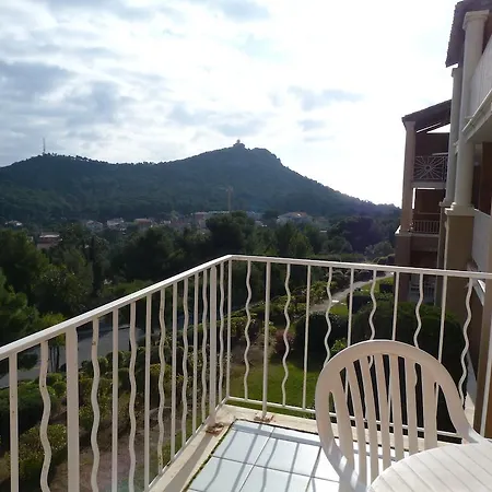 Azzurra Immo: Le Hameau Cap Esterel Saint-Raphael (Var)