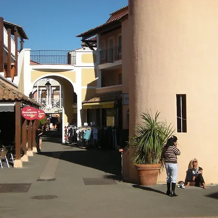 Azzurra Immo: Le Hameau Cap Esterel Saint-Raphael (Var)